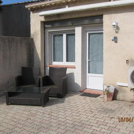 Appartement Avec Chambre En Mezzanine Rognac Exterior foto